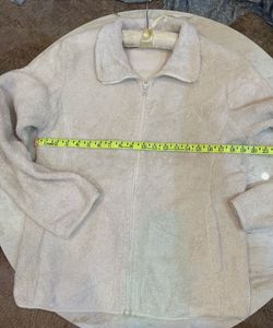 uniqlo Cozy Cream Fleece Zip-Up Jacket