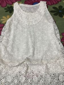 White Lace Sleeveless Dress