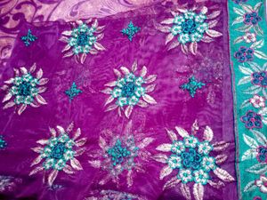 Silk Saree Ke Sath Free Sare