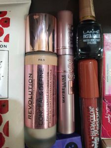 Branded Makeup Kit!