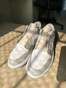Nike Air JORDANS Grey With Blue Sole And 2 Laces