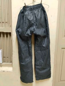 Apex Rain Jacket N Pant Quality 👍🏻2xl Size