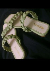 🍏💚 Green Colour Beautiful 37 No Sandal 👡