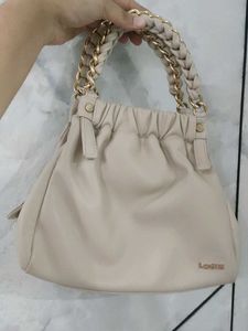 Lovely Lorus Handbag