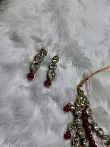 Neckless