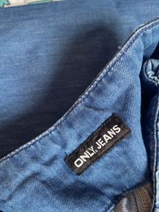 Wide Leg Blue Jeans