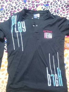 These Is A Full Size T-shirt For 10-12 Year Boy.
