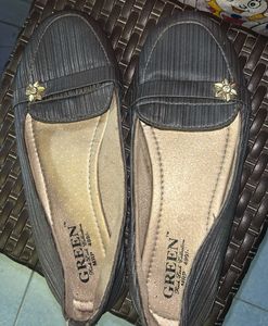 Black Slip-On Flats with Floral Detail