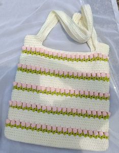 Crochet Floral Tote Bag
