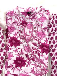 Kurta Pant Set With Dupatta