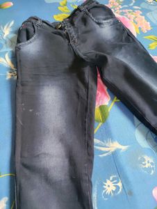 Navy Blue Jean With T Shirt