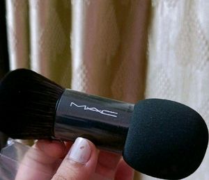 Mac Brush