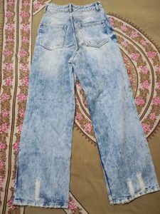 Off Duty Distressed Wide Leg Jeans