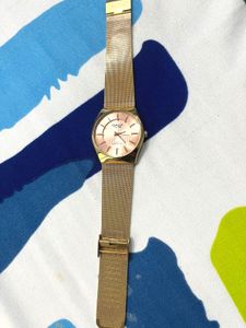 Vintage OMAX Gold Tone Watch
