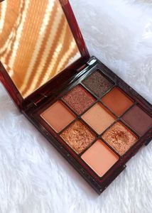 Huda Beauty Chocolate Brown Eyeshadow✨