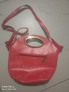 Women Sling Bag 🛍️