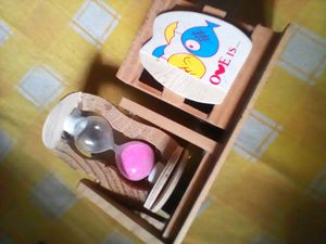 Pen Holder With Sand Clock