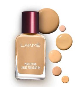 LAKME perfecting Liquid Foundation