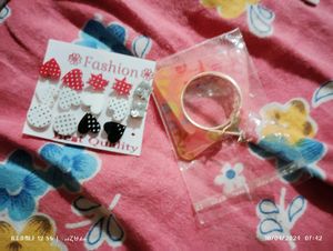 Lip stick And Studes