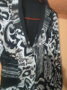 Patterned Blazer