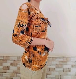 combo Stylish Cut Out Shoulder Top