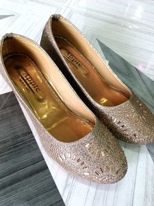 Sparkly Gold Party Heels