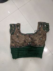 Price Drop Beautiful Old Style Lehenga / Lacha