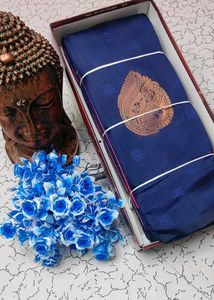 Elegant Blue Silk Blend Saree