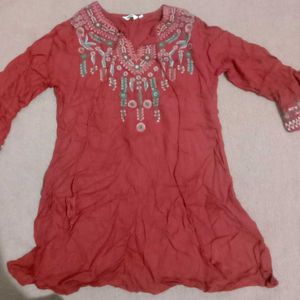 Embroidered Tunic Top