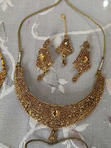 4 Necklace Set