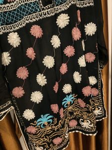 Women&#39;s Black Embroidery Lucnowi Kurti