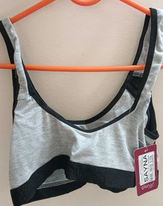 Women's sports bra