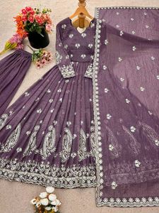 Designer Crunchy Silk Gown💜