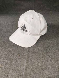 ☁️ Pure White: Adidas Performance Cap