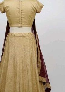 Elegant Lehenga Choli Set💛