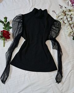 Korean Top 🖤
