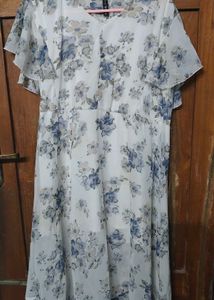 Floral Print Dress in white