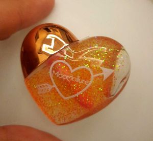 Color changing Lip Gloss