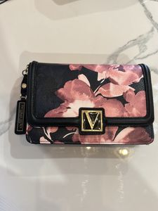 ⭐️VICTORIA&#39;S SECRET⭐️ Mini Shoulder Bag