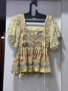 Elegant Short Traditional Top