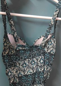 Uv-Protection Tankini With Built In Bra (Imported)