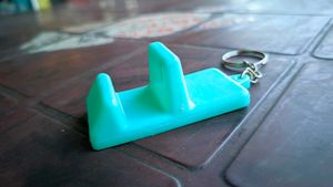 Keychain Phone Stand - Cute &amp; Portable! 2pcs