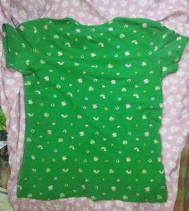 Yellow V-Neck Pocket Tee And Green T-shirt Combo