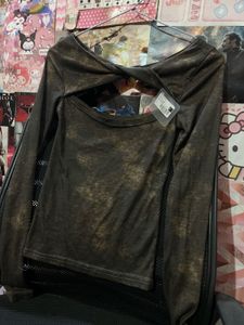 Twist Long Sleeve Top