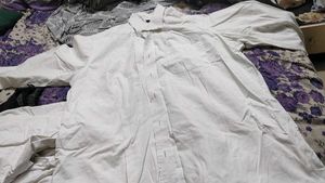 Arrow  Men&#39;s White Button-Down Shirt