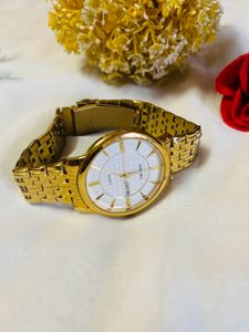 Golden AOKIBO Watch