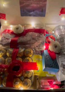 Gift Hampers (Eid Hamper)