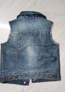 Denim jacket Sleeveless Style for girl