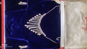 Sparkling Rhinestone Necklace &amp; Earring Set