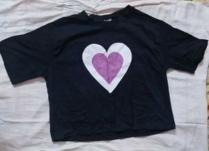 Black Heart Graphic Tee